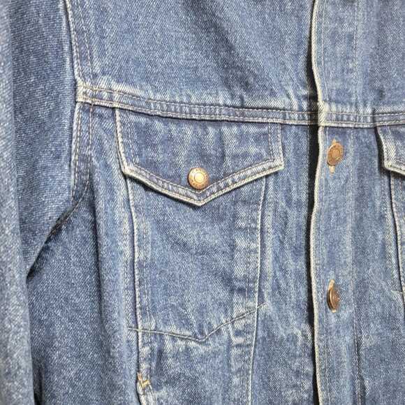 Calvin Klein Y2K Denim Jacket *Authentic Vintage* - Picture 5 of 8
